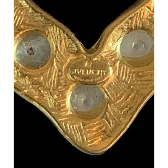 GIVENCHY Large Gold Tone Heart w/ Inset Faux Pearls Pin Brooch EXC VINTAGE COND - Picture 2 of 4